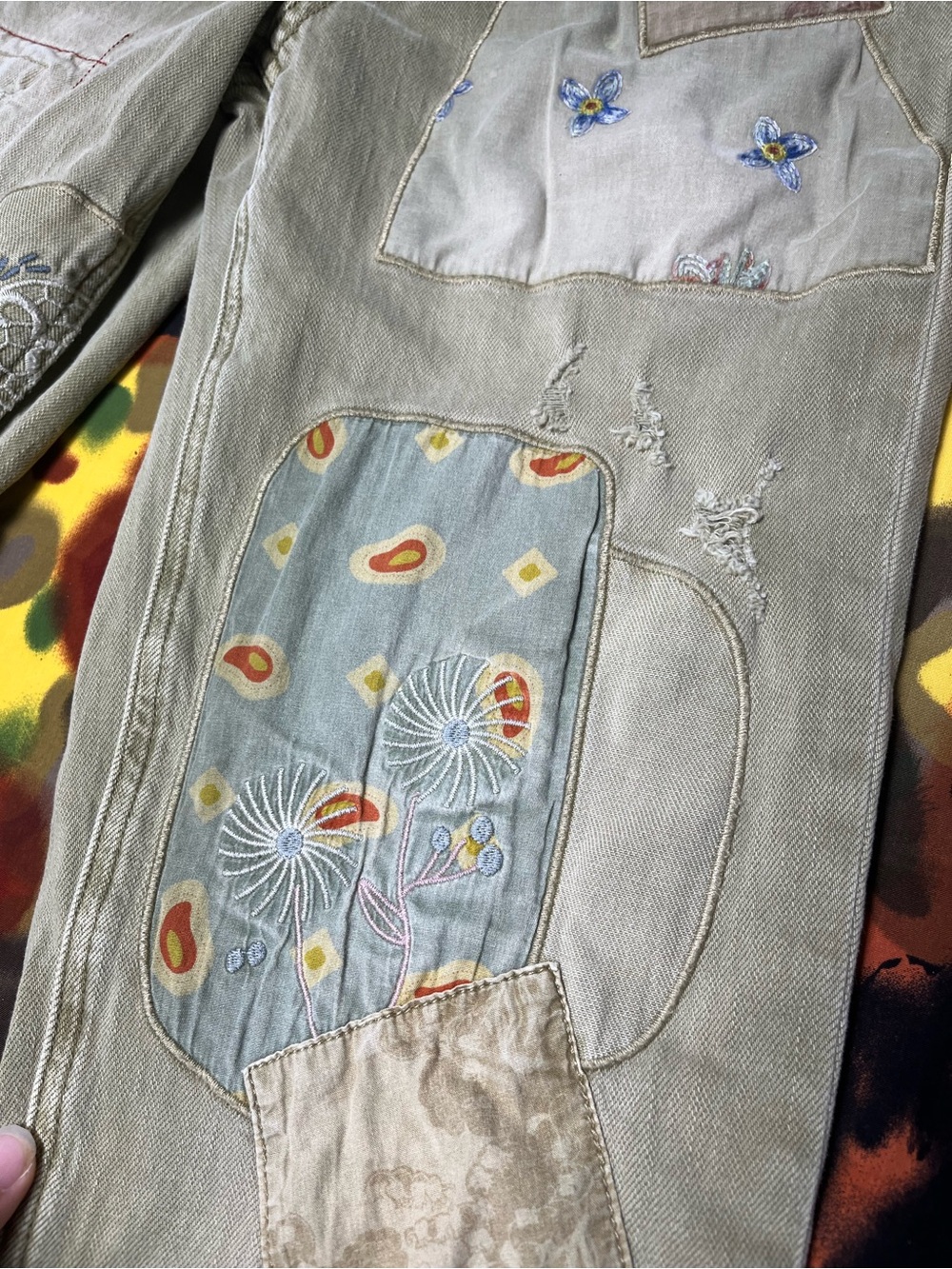 Anthropologie Pilcro patchwork jeans with floral and paisley designs women’s siz - Picture 5 of 11
